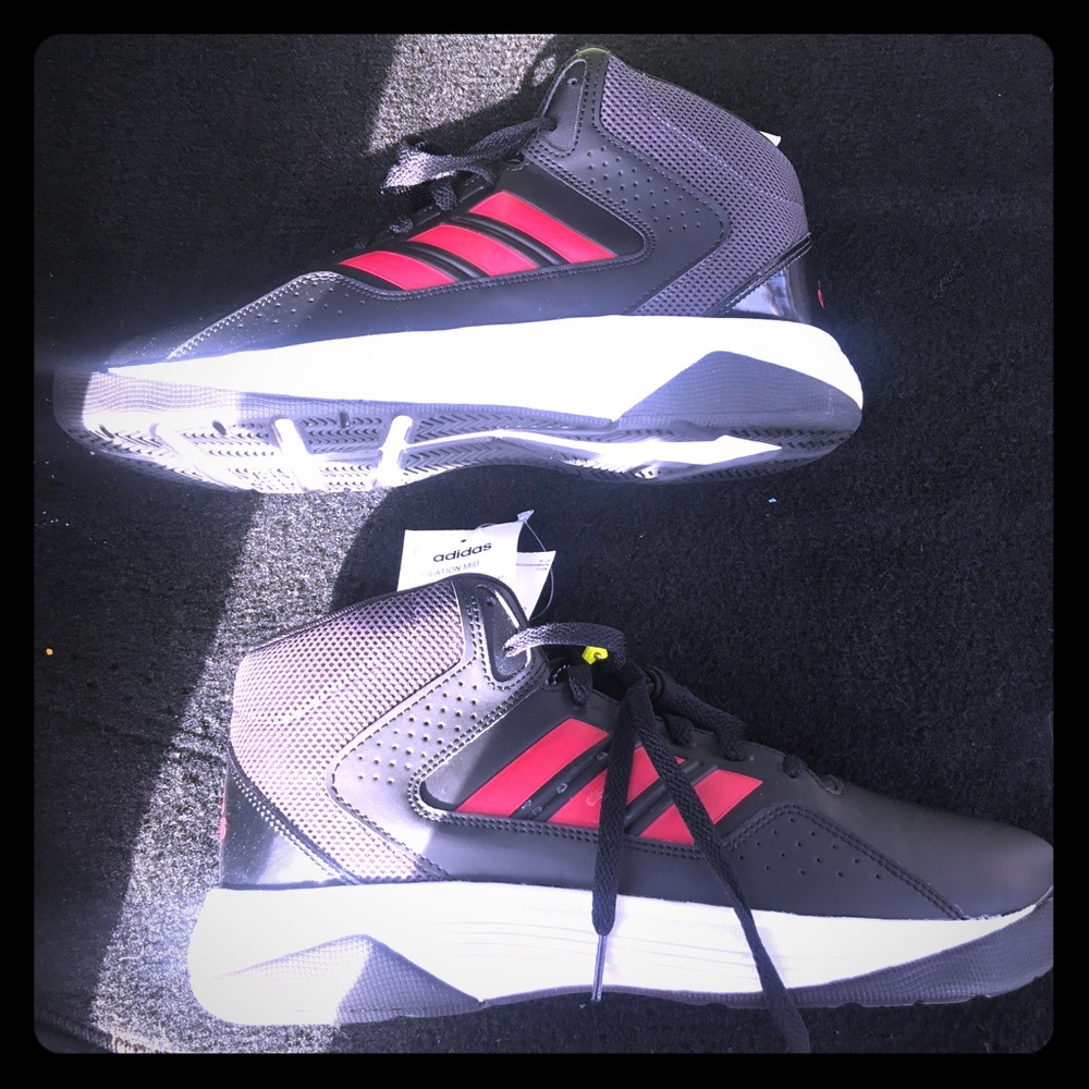 MEN’s NWT Adidas Sneakers Black Red 11